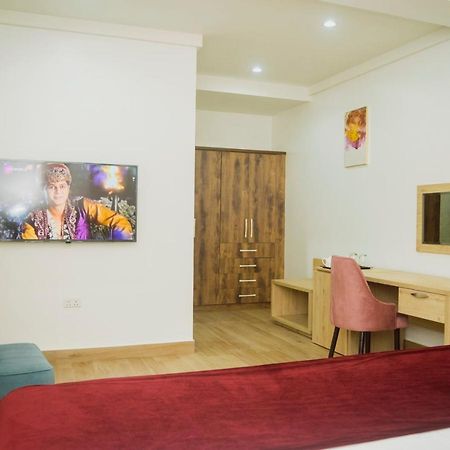 Quest Boutique Hotel Gwarinpa Kültér fotó
