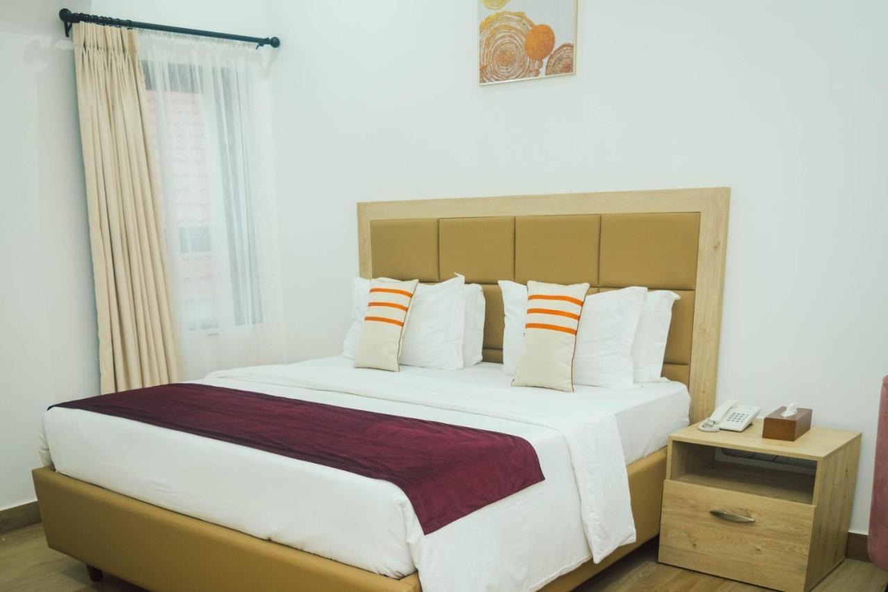 Quest Boutique Hotel Gwarinpa Kültér fotó