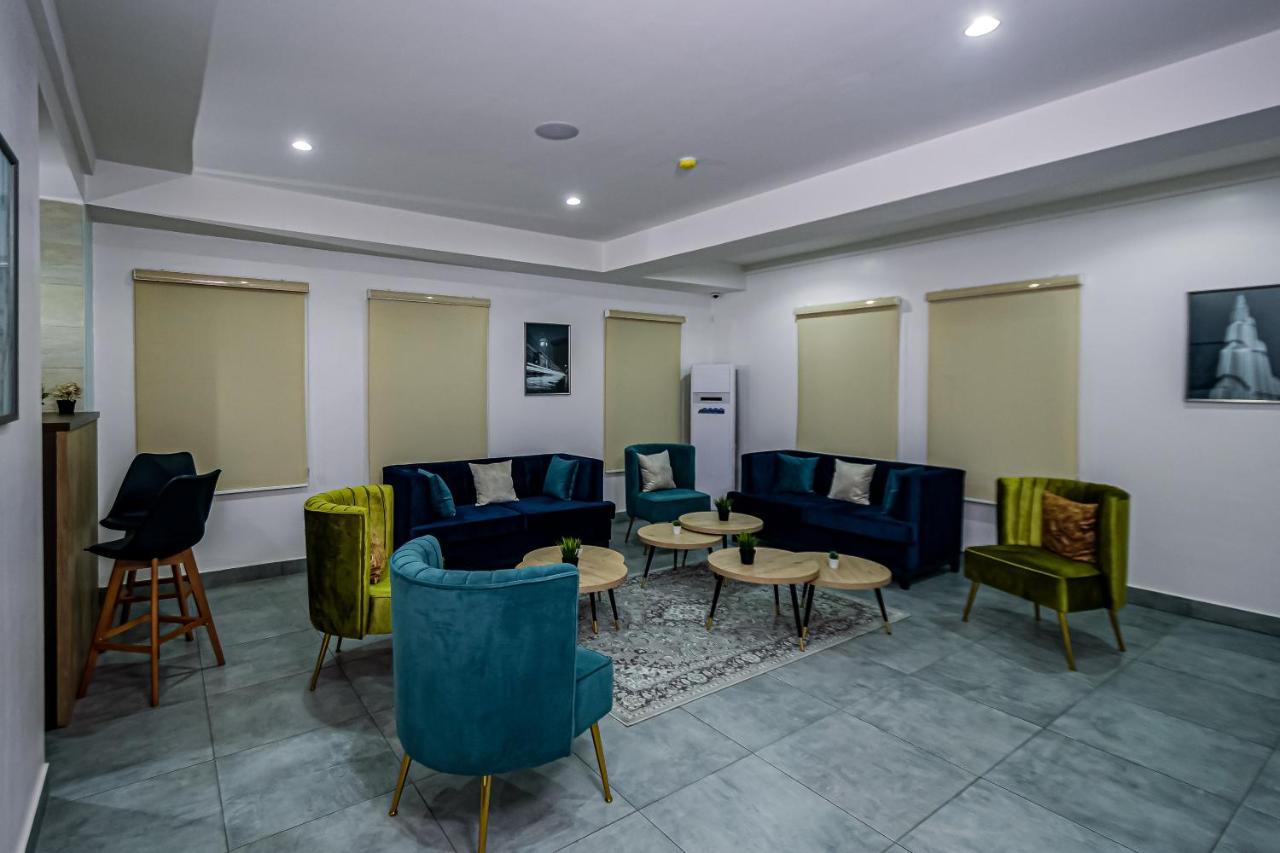 Quest Boutique Hotel Gwarinpa Kültér fotó