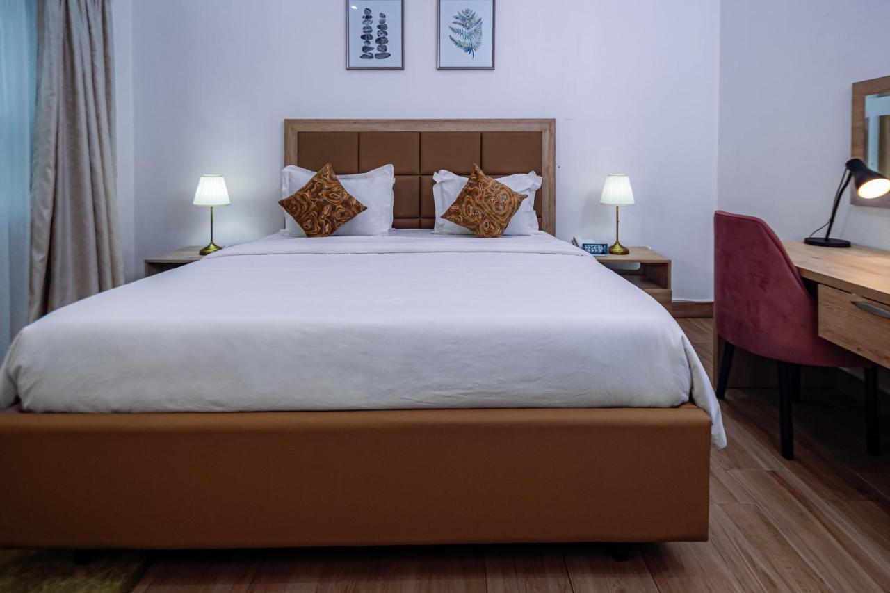 Quest Boutique Hotel Gwarinpa Kültér fotó