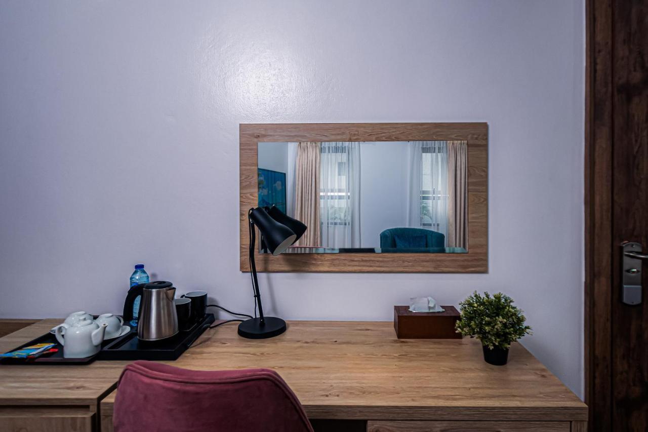 Quest Boutique Hotel Gwarinpa Kültér fotó