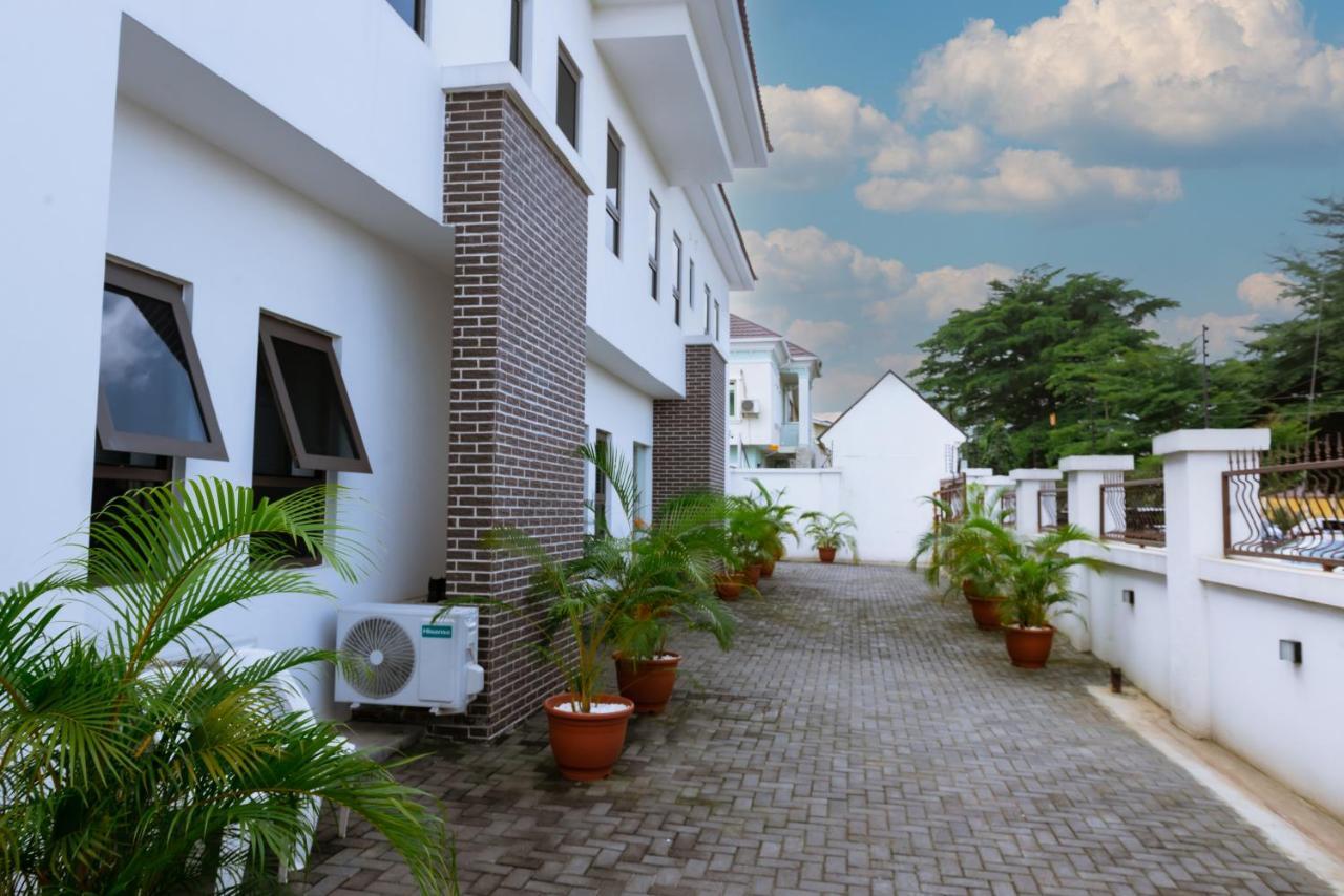 Quest Boutique Hotel Gwarinpa Kültér fotó