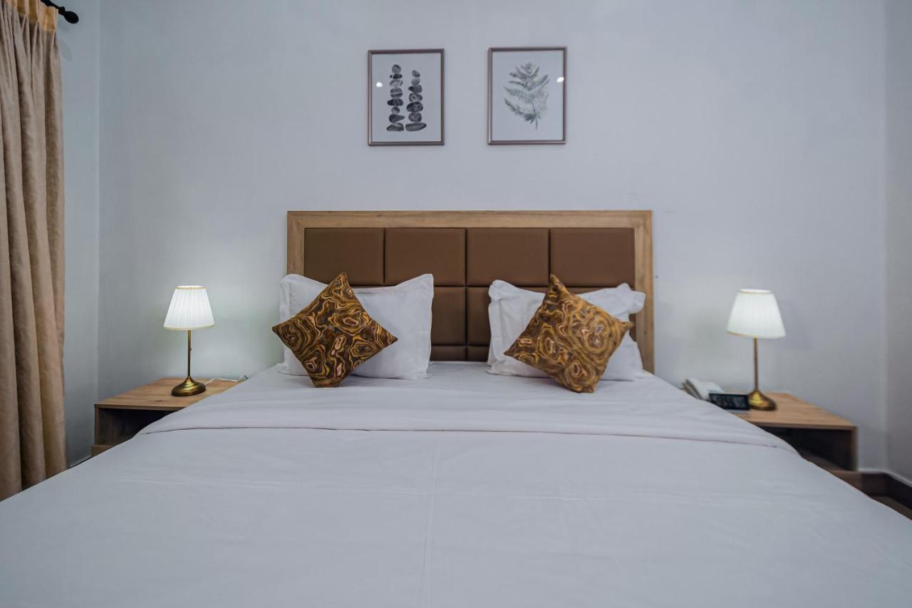 Quest Boutique Hotel Gwarinpa Kültér fotó